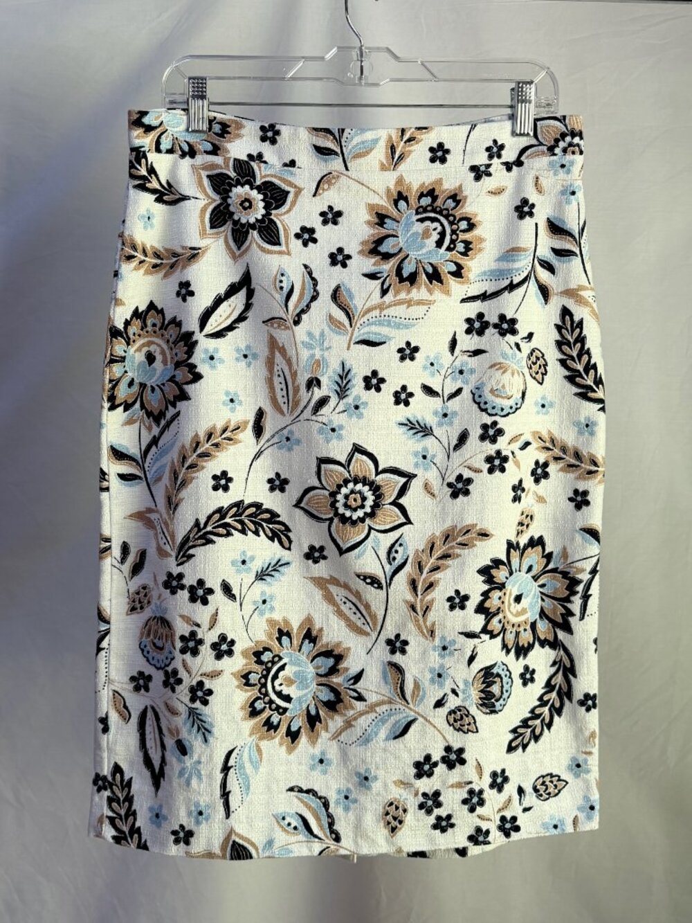 ANN TAYLOR Textured Floral Pencil Skirt Ivory Blue Tan Black Size 10